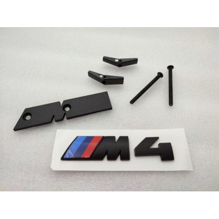 EMBLEMA PARRILLA BMW M4 COLOR NEGRO