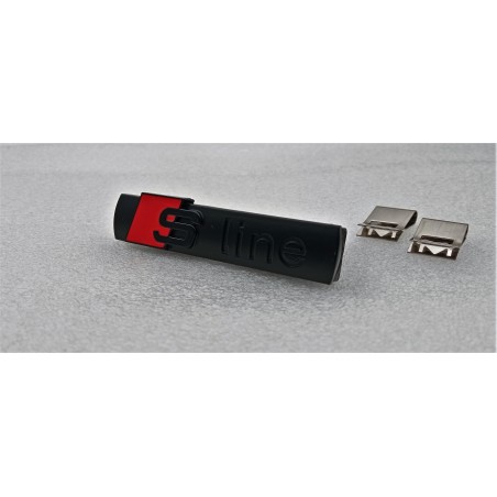 EMBLEMA DE PARRILLA AUDI SLINE NEGRO