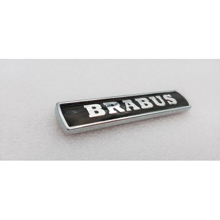 Emblema trasero o lateral Brabus negro