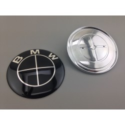 EMBLEMA TRASERO BMW  NEGRO 74 mm