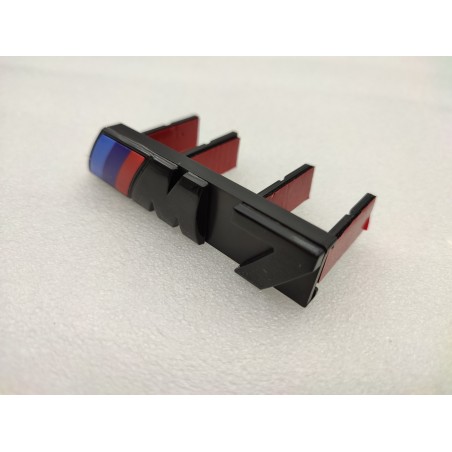 EMBLEMA PARRILLA BMW M7 NEGRO MODELO NUEVO